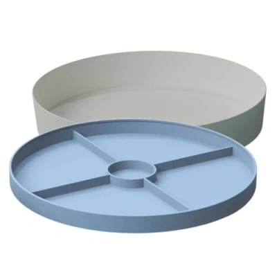 Immagine di Jellystone Designs, Vassoio da Gioco Tray Play 2 in 1 con Coperchio, Sensoriale per Bambini dai 3 Anni di età, Fibra bambù e Melamina, Soft Blue, 35,5X 6 cm