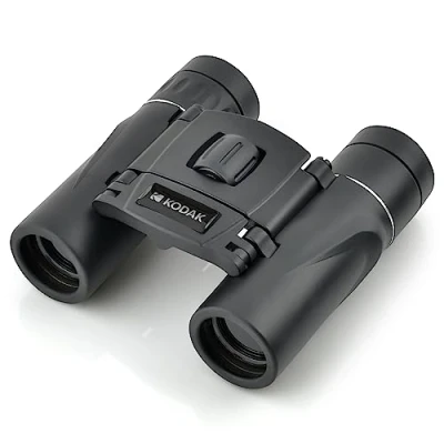 Immagine di KODAK BCS200 Binocolo compatto, ingrandimento 8x, campo visivo da 126 m a 1000 m, tracolla e custodia inclusi Nero