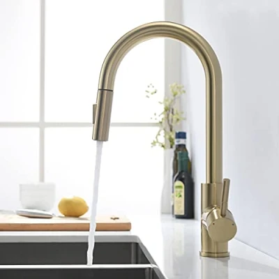 Immagine di TIMACO Rubinetto da cucina in oro spazzolato con doccetta estraibile, girevole a 360, miscelatore per cucina, monocomando lavello