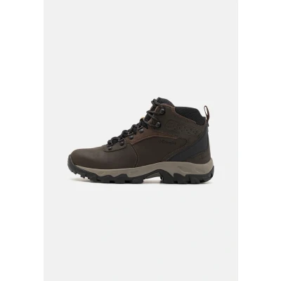 Immagine di Columbia Newton Ridge PLUS II Waterproof Scarpa da hiking, Uomo, Taglia: 43.5, Squash Pelle e tessuto