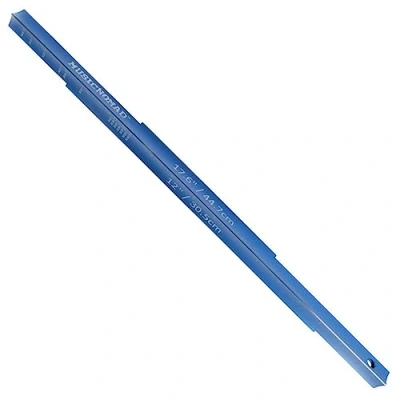 Immagine di MusicNomad Tri Beam 3 &#039;n 1 Straight Edge, più SAE/Metric Righello e Scala Lunghezza per Chitarre Acustiche ed Elettriche (MN820)