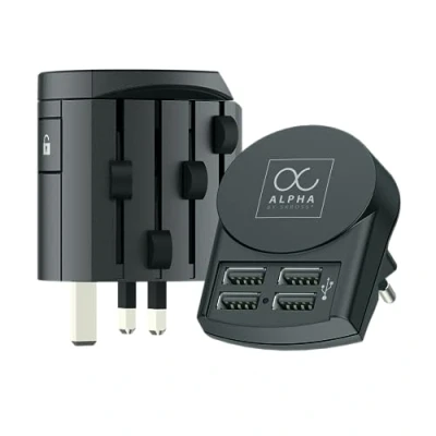 Immagine di SKROSS Alpha by + 4 USB Adattatore Universale da Viaggio dal Mondo Verso il Voltaggio e Potenza: 100V1000W/250V2500W 10A per Laptop ed Asciugacapelli (24W 4,8A)