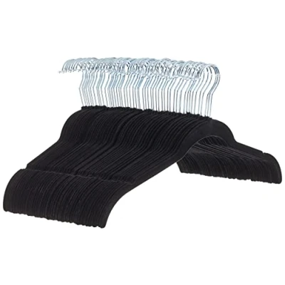 Immagine di Amazon Basics Gruccia in velluto per abiti e camicie, 50 unità, Nero