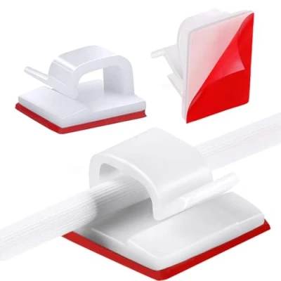 Immagine di TRKETK 100 Pezzi Clip per Cavi, Cavi Autoadesive Ganci da Esterno Luci Supporto Gestione Mini Auto Ufficio Casa Natale Decorazioni Appendere Fata Luce (Bianco)