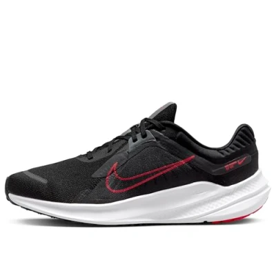 Immagine di Nike Performance Quest 5 Scarpe running neutre, Uomo, Taglia: 42.5, Black/univ red/smoke grey Tessuto