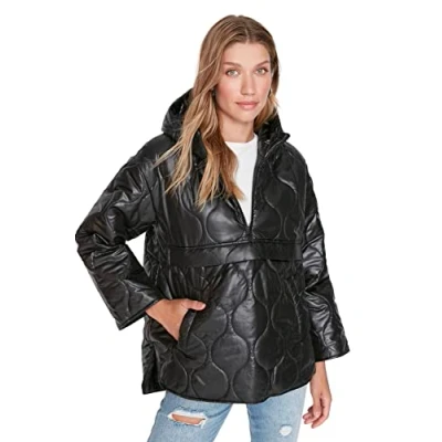 Immagine di Trendyol Giacca Invernale Oversize con Cappuccio Tinta Unita Cappotto, Nero, L Donna
