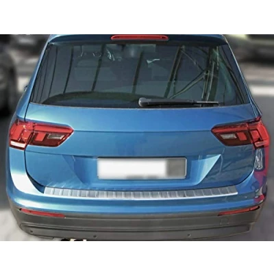 Immagine di Recambo CT LKS 2550 Protezione per soglia di carico del Bagagliaio in Acciaio Inox Opaco, VW Tiguan II e Allspace, Anno Costruzione dal 2016, Misura L