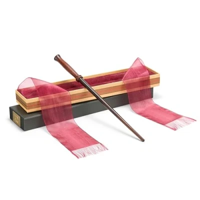 Immagine di The Noble Collection Harry Potters First Wand in Ollivanders Box