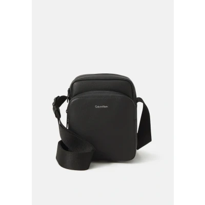 Immagine di Calvin Klein MUST Reporter Borsa a tracolla, Uomo, Taglia: One Size, Black caviar