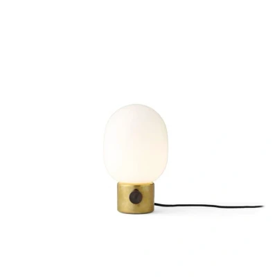 Immagine di Audo Copenhagen JWDA lampada da tavolo, ottone lucido
