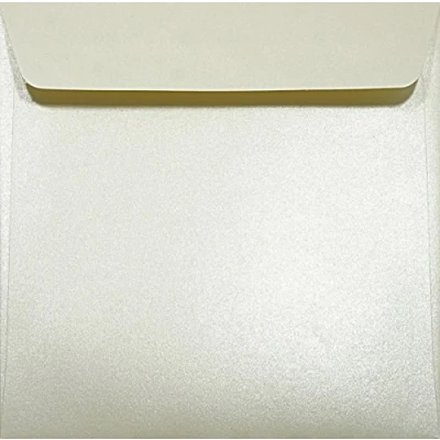 Immagine di Netuno 100 buste lettere quadrate perlate crema 17 x cm 120g Majestic Candelight Cream colorate carta perlescente feste compleanno battesimo matrimonio Natale Pasqua inviti