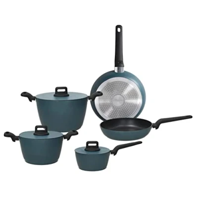 Immagine di Tognana Glamour Blustyled, Batteria di pentole e padelle antiaderenti, Set con 2 padelle, 3 casseruole, coperchi trasparenti, 8 Pezzi, Alluminio, Blu