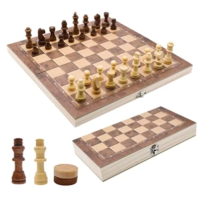 Immagine di AOKITO Set Scacchi 3 in 1 Scacchiera Pieghevole Legno 29x29cm Portatile per Viaggi, Famiglia e Bambini