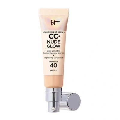Immagine di IT Cosmetics, CC+ Cream Nude Glow Copertura Media, Finitura Naturale e Luminosa, SPF40, Formula con Peptidi, Collagene Vitamine, Your Skin But Better, Tonalità: Light Medium, 32 ml
