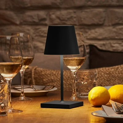 Immagine di Sigor Lampada da tavolo ricaricabile a LED Nuindie mini, USB C, nera, IP54,