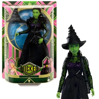 Immagine di Mattel Universal Wicked, Elphaba, bambola snodata con pelle verde, capelli neri intrecciati e look da ballo rimovibile, accessori inclusi, ispirata al film, giocattolo per bambini, 4+ anni, HXT62