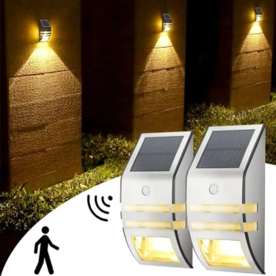 Immagine di 2 Pezzi Luce Solare LED Esterno con Sensore di Movimento Applique da Parete 3000K Bianco Caldo Lampade IP65 Impermeabile Lampada per Giardino Garage Patio, Argento