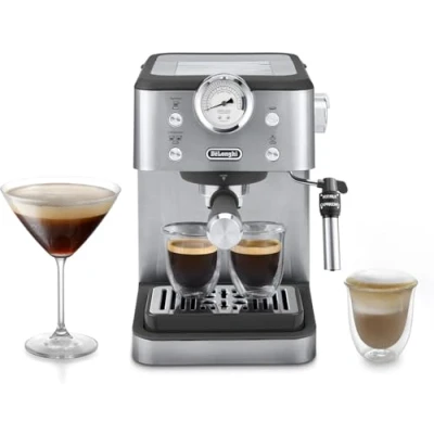 Immagine di De&#039;Longhi Macchina da caffè manuale Stilosa EC260.W, pressione 15 bar, sistema cappuccino, spegnimento automatico, compatibile con cuscinetti ESE, 2 contenitori per piani, capacità 1L, bianco