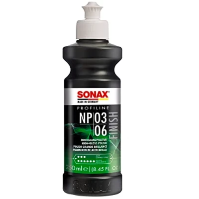 Immagine di SONAX PROFILINE NP 03 06 (250 ml) per una finitura senza ologrammi e un&#039;intensità di colori brillante. Ideale vernici leggermente alterate o prelucidate Art. N. 02081410