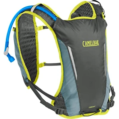 Immagine di CAMELBAK Gilet Circuit da Donna 5 L con Sacca Idrica 1,5 L, Bottiglia d&#039;Acqua Unisex Adulto, Grafite/Limeade, 5L