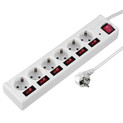 Immagine di Multipresa 6 posti schuko con 6+1 switch, bianco