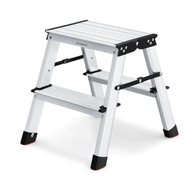 Immagine di SONGMICS Scaletta Pieghevole, Scala a 2 Gradini, in Alluminio con Gradini Antiscivolo, Multiuso, Portata di 150 kg, Grigio Argento e Nero Inchiostro GLT012E01