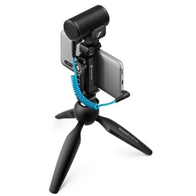 Immagine di Sennheiser MKE 200 + kit mobile, microfono direzionale da montare sulla videocamera con morsetto per smartphone e mini treppiede Manfrotto PIXI, 509256