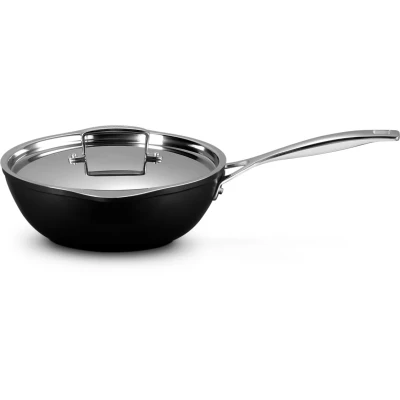 Immagine di LE CREUSET Toughned 51101240013100 Padella antiaderente con beccuccio e coperchio, 24 x 8,5 cm, colore: Argento