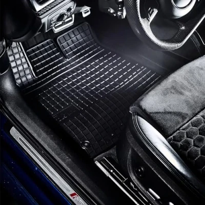 Immagine di Tappetini per auto El Toro compatibile con Cupra Born 2021 su misura in gomma Tipo auto: hatchback Materiale resistente Bordo protettivo