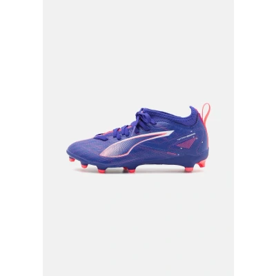 Immagine di Puma Ultra 5 Match FG/AG JR Unisex Scarpe da calcetto con tacchetti per bambini, Taglia: 30, Lapis lazuli/white/sunset glow Tessuto / sintetico