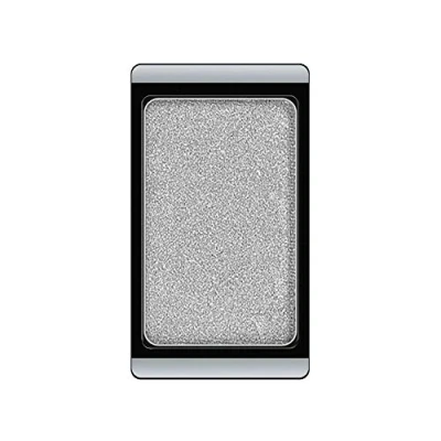 Immagine di Artdeco Lidschatten Pearlfarben cura perlaceo 06 argento grigio chiaro.