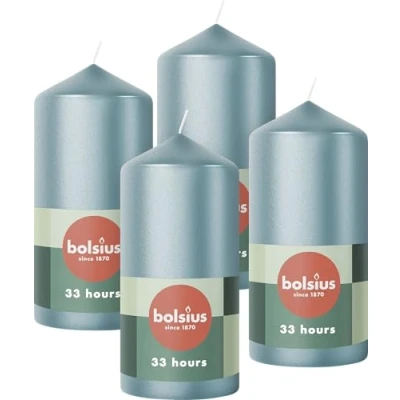 Immagine di Bolsius Candele a pilastro, colore blu metallizzato, confezione da 4, 12 x 6 cm, durata di 33 ore, non profumate, include cera vegana naturale