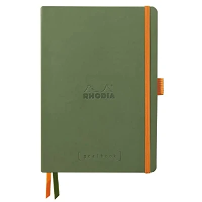 Immagine di RHODIA 117804C Taccuino Flessibile Bullet Journal Goalbook Salvia A5 Puntinato Dot 240 pagine Carta Clairefontaine Avorio 90g 2 Segnapagina, Chiusura con elastico Copertina Simil Cuoio