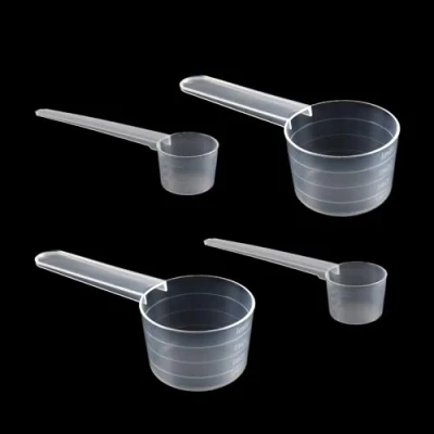 Immagine di MisFun 4 Pezzi Cucchiaio Dosatore Grammi, 5g Misurino Grammi in Plastica Proteine Polvere Cucchiai da Dosatori Trasparente con Scala 2g, 3g, 4g e 10ml, 20ml, 30ml, 40ml Misure Cucina