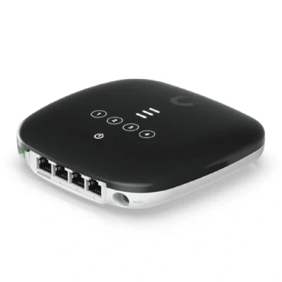 Immagine di UBIQUITI Networks UF WiFi Wireless Router Gigabit Ethernet Black