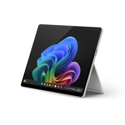 Immagine di Microsoft Surface Pro (alimentatore non incluso) Copilot+ PC 13 Touchscreen Snapdragon® X Plus 16GB RAM 256GB SSD Ultimo modello 11esima edizione Platino