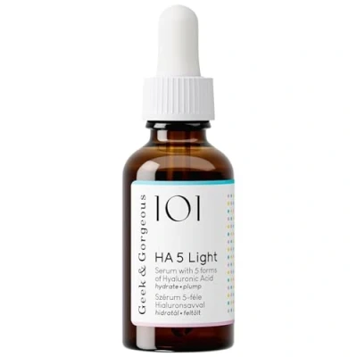 Immagine di Geek &amp; Gorgeous 101 HA 5 Light Siero con forme di acido ialuronico, leggero e ad assorbimento rapido idrata, ammorbidisce rimpolpa la pelle tutti i tipi pelle, in particolare