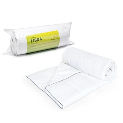 Immagine di DecoKing Trapunta Estiva 155x220 cm Anallergico 100% Microfibra Oeko Tex Standard 100 Bianco Bilancia