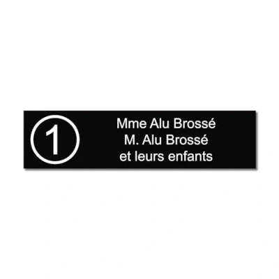 Immagine di Targhetta per nome e numero cassetta delle lettere autoadesiva, 10 x 2,5 cm, personalizzata da 1 a 3 righe, colore: nero