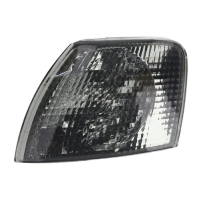 Immagine di TYC 18 5104 25 2 Frecce grigio fumo anteriore Sx con portalampada VOLKSWAGEN: Passat B5 Variant, Sedan