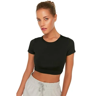 Immagine di Trendyol Camicetta in Maglia Girocollo Standard Aderente Sportiva Donna Camicia, Nero