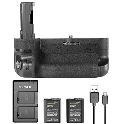 Immagine di Neewer Impugnatura Batteria Verticale per Sony VG C2EM, Compatibile con A7 II A7S e A7R 2 Pezzi 7.4V 1100mAh NP FW50 Batterie Ricaricabili agli Ioni di Litio Doppio Caricatore