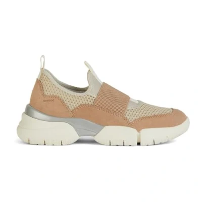 Immagine di Geox D Adacter W B, Scarpe da Ginnastica Donna, Sabbia Dk Skin, 39 EU