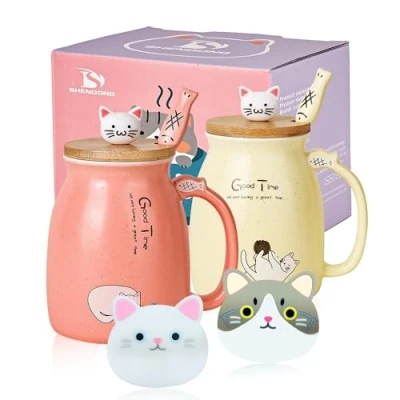Immagine di SHENDONG Set di 2 tazze da caffè in ceramica con coperchio e cucchiaio bambù kawaii, tazza mattutina, caffè, latte, tè, 3D, animali, per amanti dei gatti, regali donna(Rosso Giallo)