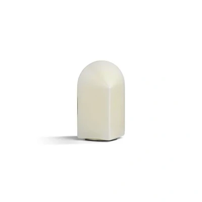 Immagine di HAY Parade Lampada da tavolo LED a conchiglia bianca altezza 24 cm