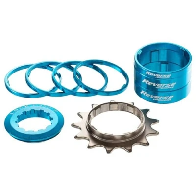 Immagine di Kit Single Speed con Pignone 13 Denti REVERSE COMPONENTS Colore Blu Chiaro