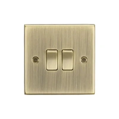 Immagine di Knightsbridge CS3AB Square Edge 10 A 2 G WAY interruttore piastra, ottone antico