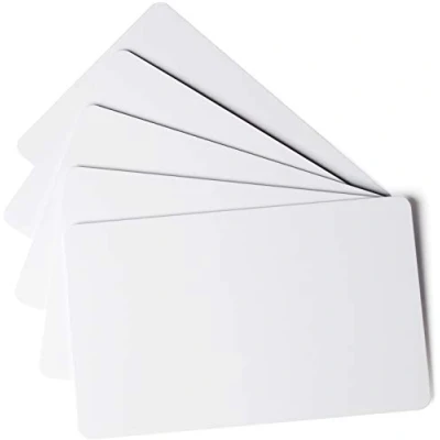 Immagine di Durable 891402 Tessere Sottili per Duracard, Neutre, Plastica, Spessore 0,5 mm, Bianco, Confezione da 100 Pezzi