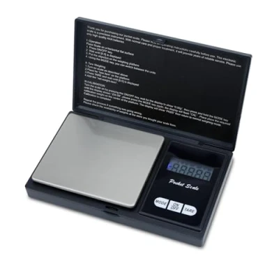 Immagine di INTIRILIFE Bilancia Tascabile Digitale 200g in Nero di precisione Elettronica con Funzione Tara e Display LCD Estrema per Monete, Gioielli, Oro, Cucina