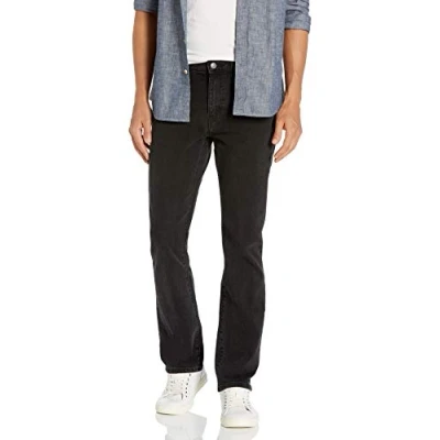 Immagine di Amazon Essentials Jeans Slim t con Taglio Bootcut Uomo, Nero Slavato, 31W / 32L